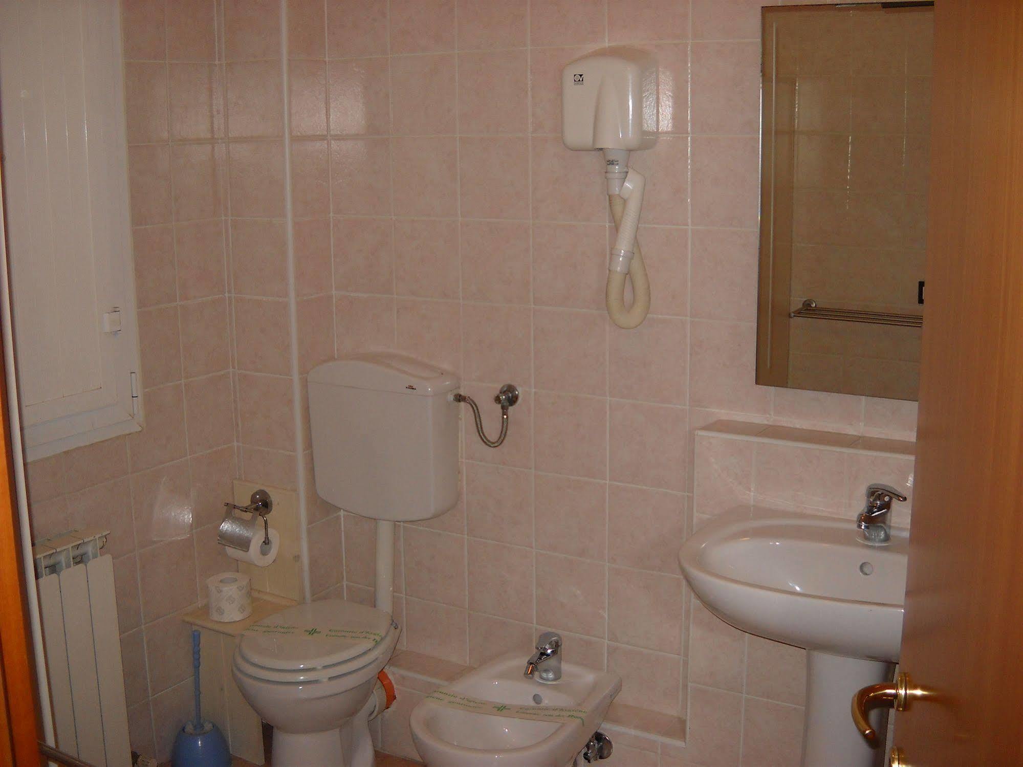 B&B Hope Bologna Luaran gambar